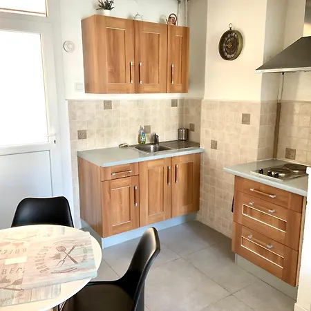 Apartament Wood Desing Proche Cannes